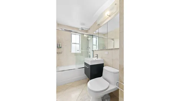 $4,950 | 201 East 37th Street, Unit 6D | Murray Hill