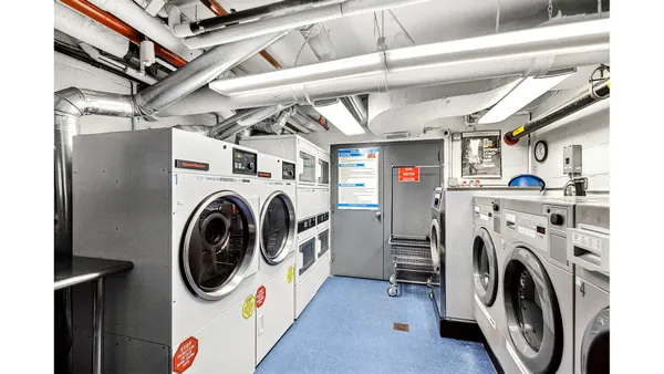 $4,950 | 201 East 37th Street, Unit 6D | Murray Hill