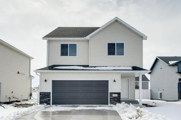 $334,584 | 2517 36th Avenue South, Moorhead, MN 56560