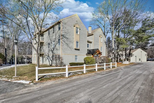 $2,265 | 169 Portsmouth Street, Unit D121, Concord, NH 03301