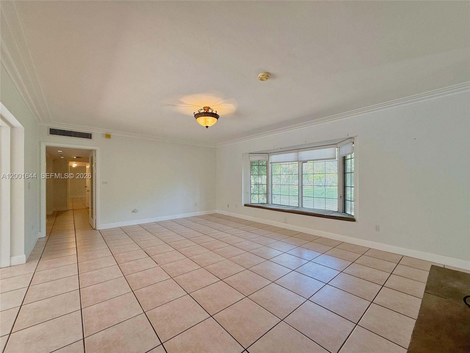 6282 Southwest 133rd Street Pinecrest, FL 33156 - Photo 5 of 43 Photo 5
