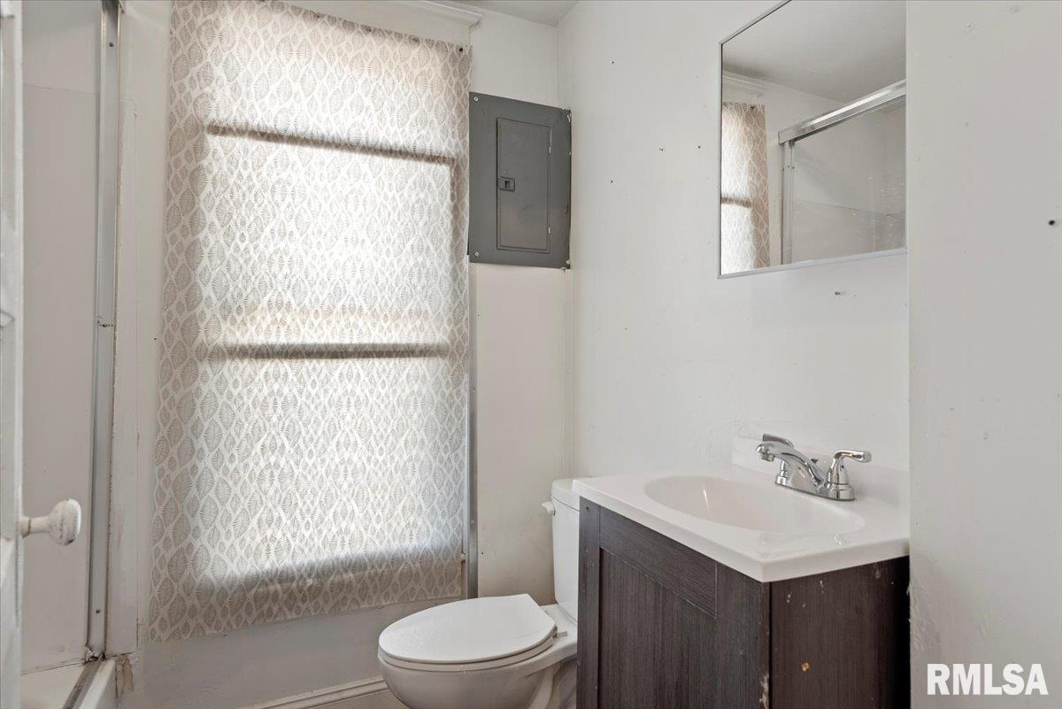 2205 South 11th Street Springfield, IL 62703 - Photo 16 of 32