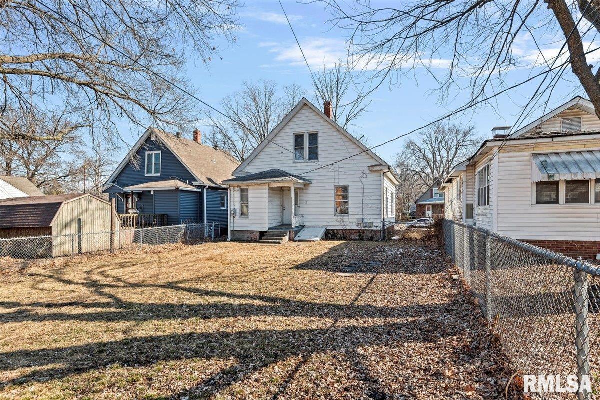 2205 South 11th Street Springfield, IL 62703 - Photo 31 of 32