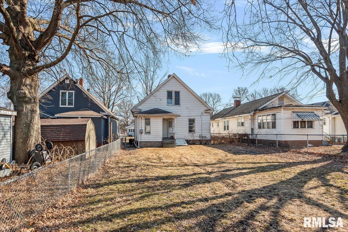 2205 South 11th Street Springfield, IL 62703 - Photo 32 of 32