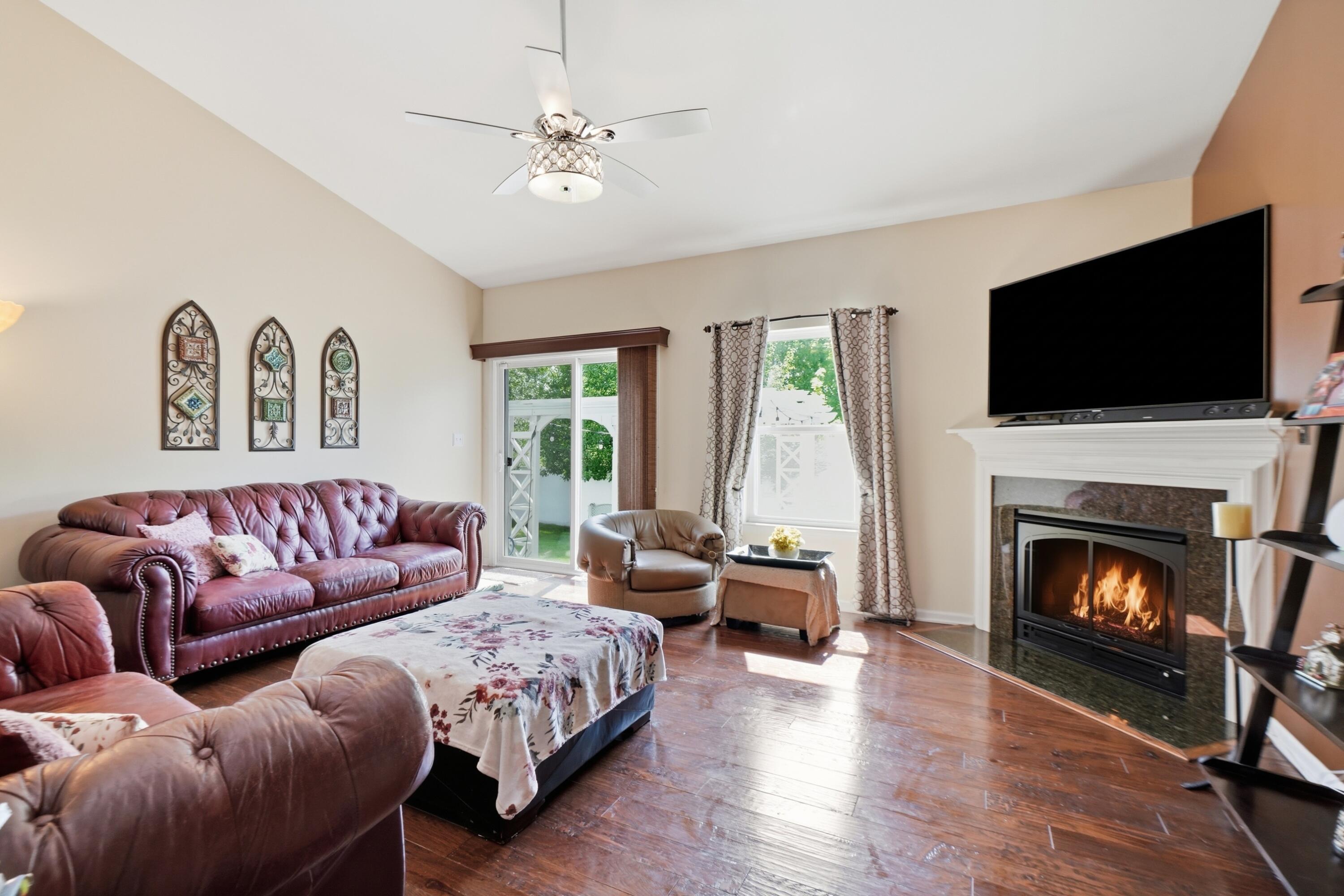 12284 Perry Street Crown Point, IN 46307 - Photo 11 of 24 3000x2000