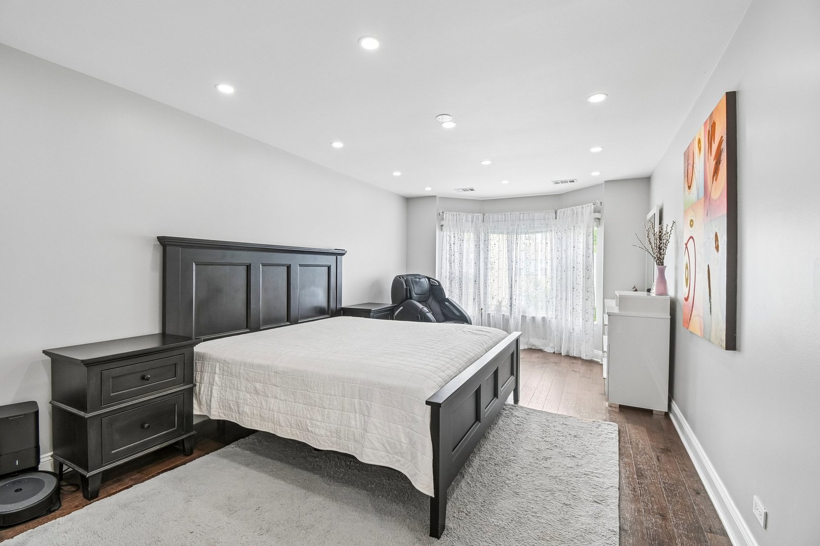 8630 Waukegan Road, Unit 414 Morton Grove, IL 60053 - Photo 9 of 15