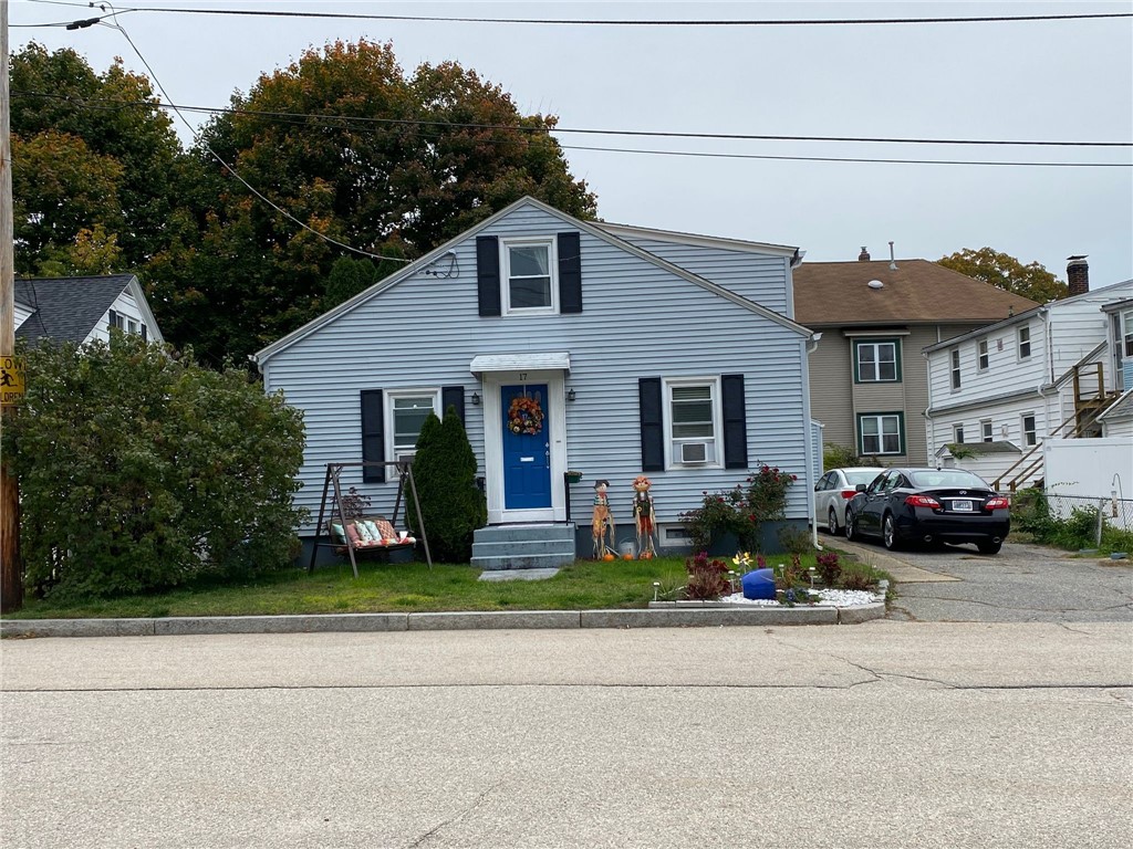 17 Jervis Street Woonsocket, RI 02895 - Photo 18 of 53 Front of house