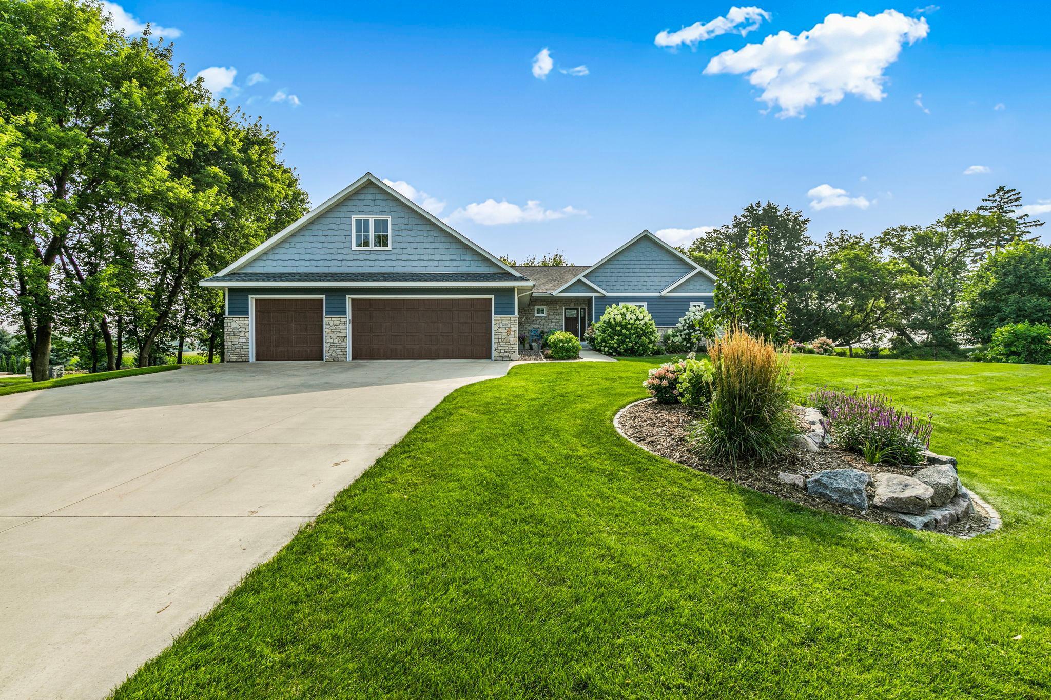 1412 Fairacre Lane Southwest Willmar, MN 56201 - Photo 4 of 70