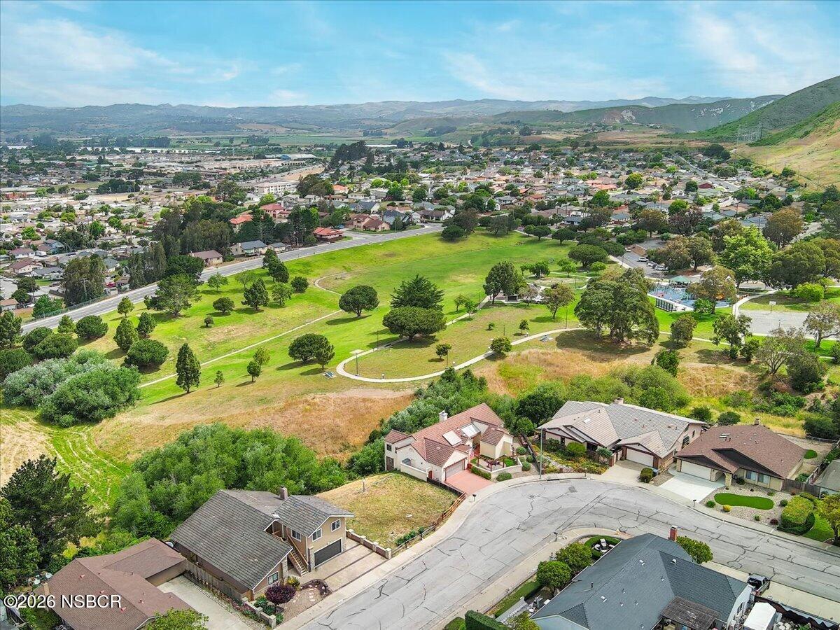 913 Clemens Way Lompoc, CA 93436 - Photo 17 of 20 11-MAX_0037