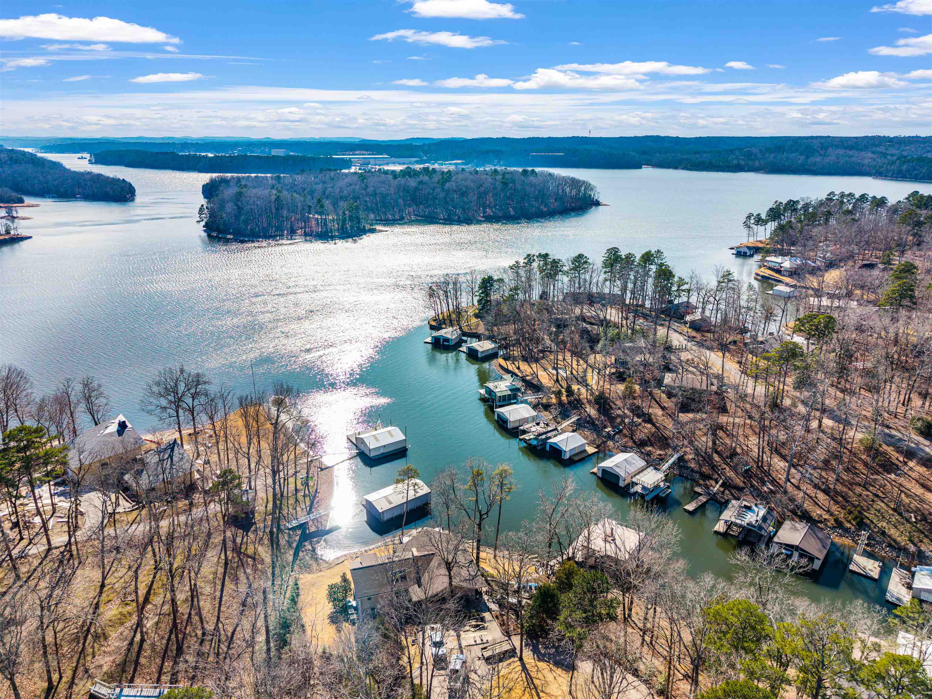 38 Cr 329 Road Iuka, MS 38852 - Photo 3 of 10 Drone / aerial view of a nearby body of water
