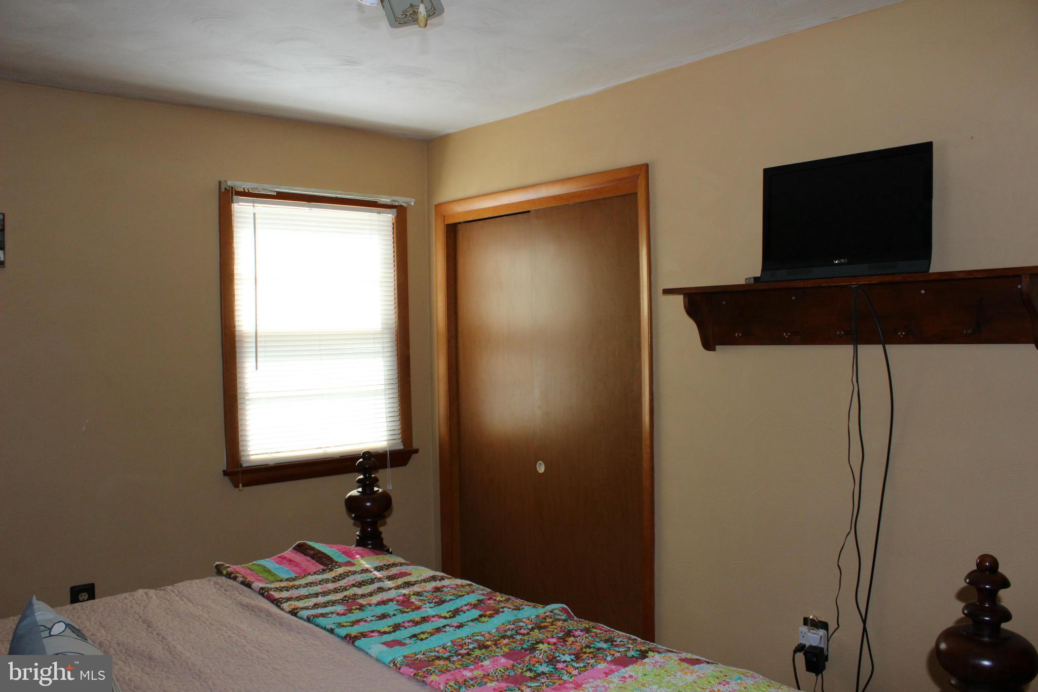 90 Marsh Creek Road Gettysburg, PA 17325 - Photo 15 of 28 Bedroom