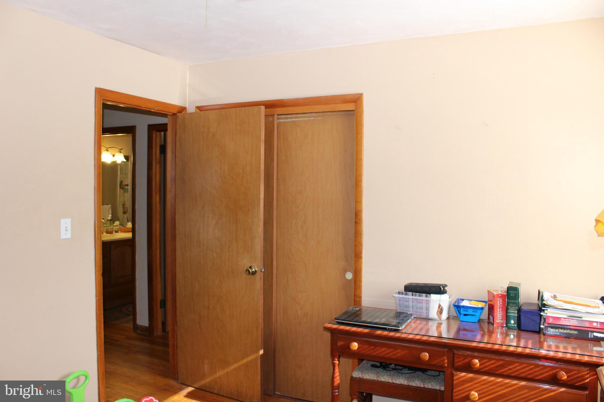 90 Marsh Creek Road Gettysburg, PA 17325 - Photo 17 of 28 Bedroom