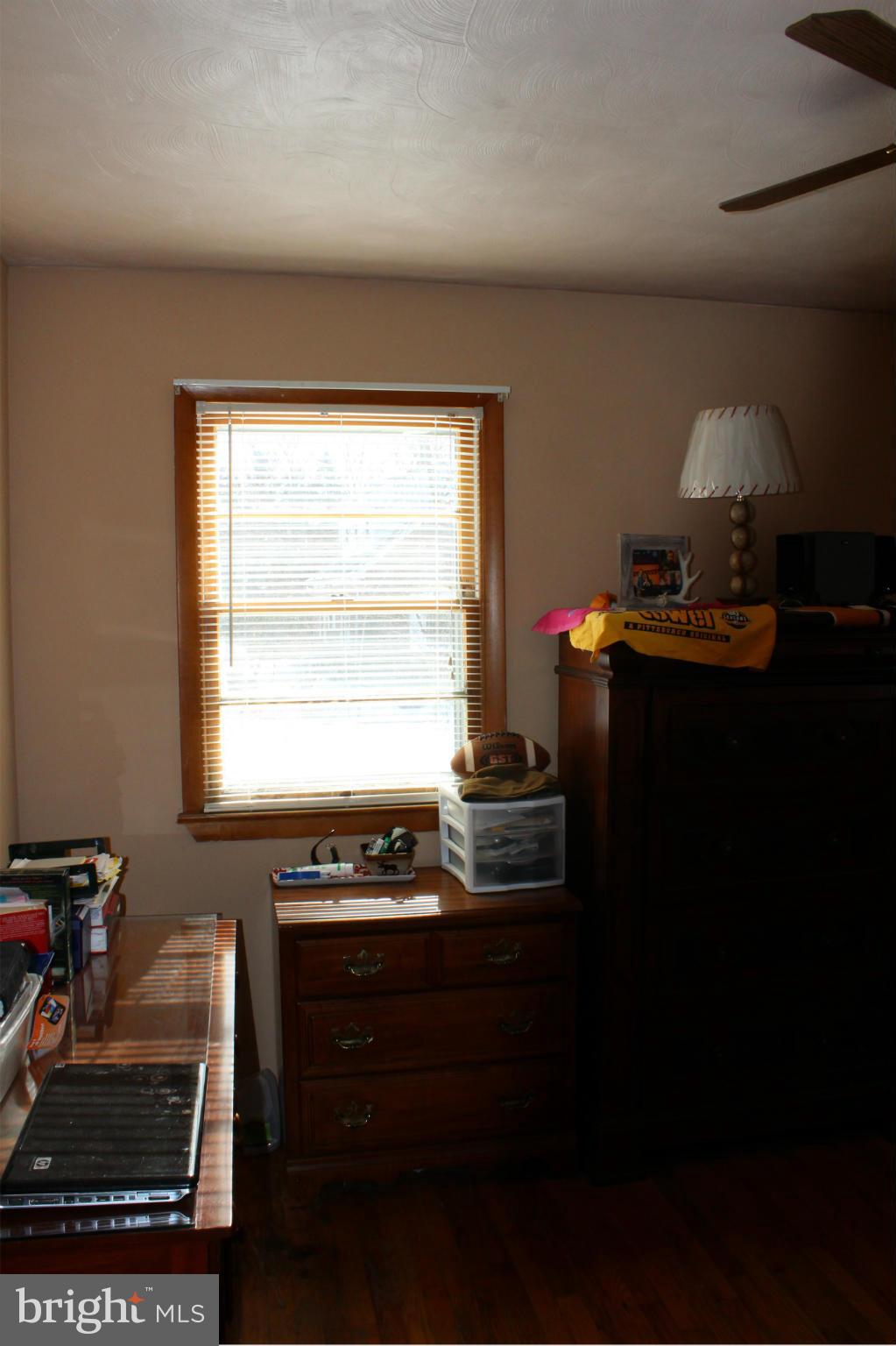 90 Marsh Creek Road Gettysburg, PA 17325 - Photo 18 of 28 Bedroom