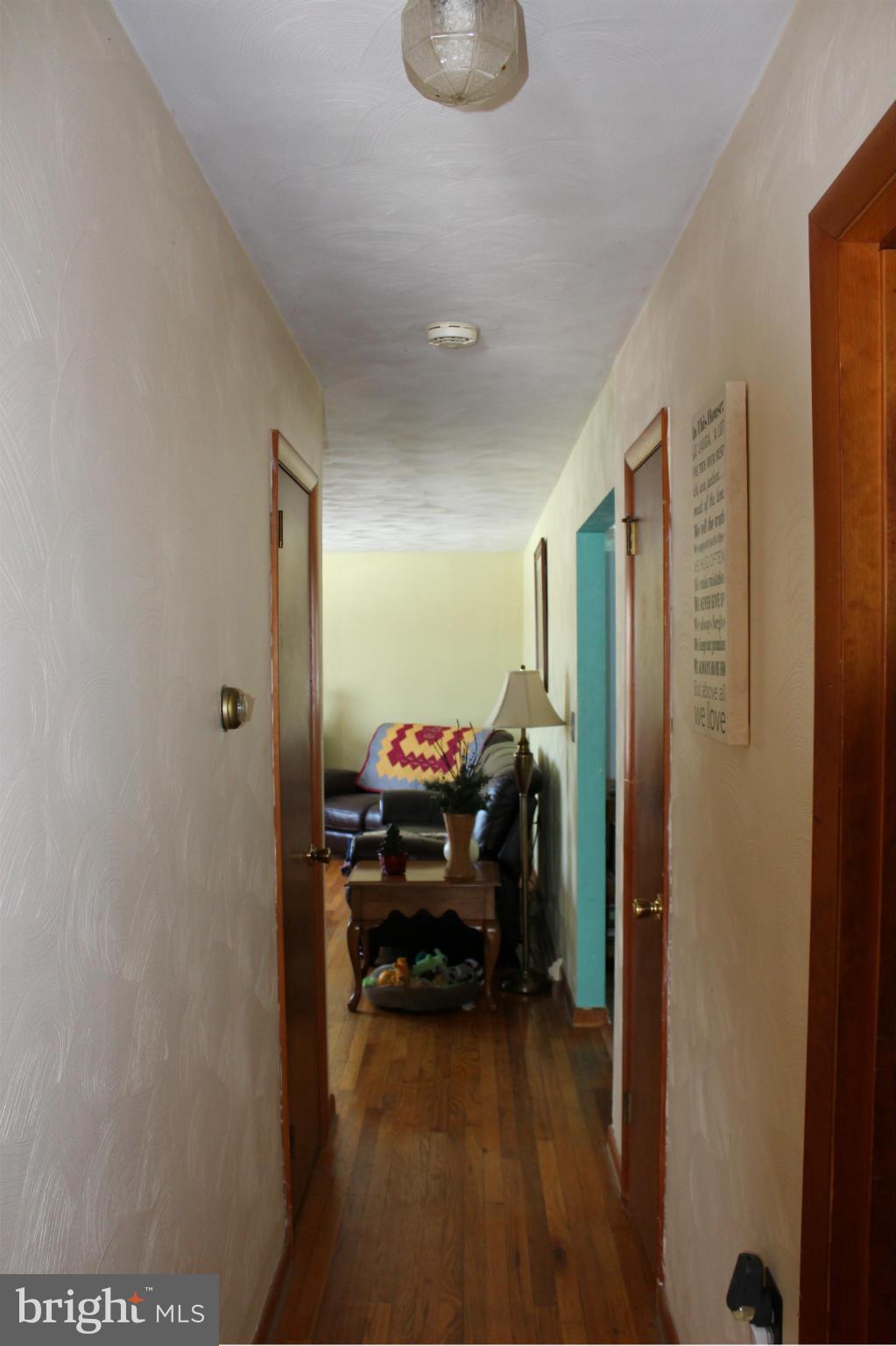 90 Marsh Creek Road Gettysburg, PA 17325 - Photo 22 of 28 Interior (General)