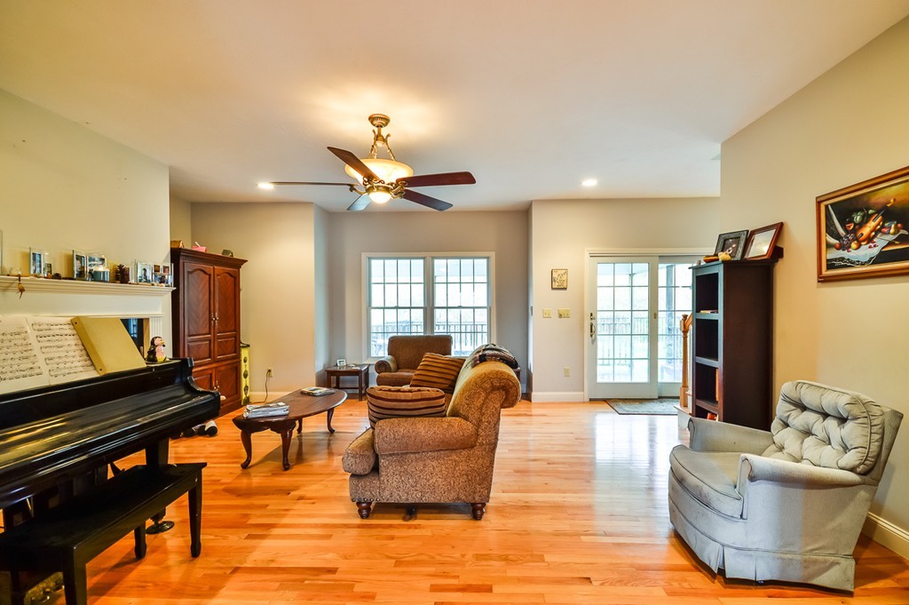 42 Seven Sister Road Haverhill, MA 01830 - Photo 8 of 28 Gallery Image 8