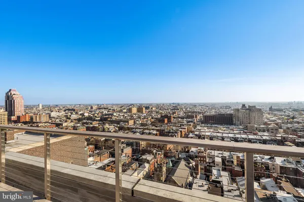 $329,500 | 1810 Rittenhouse Square, Unit 1608, Philadelphia, PA 19103