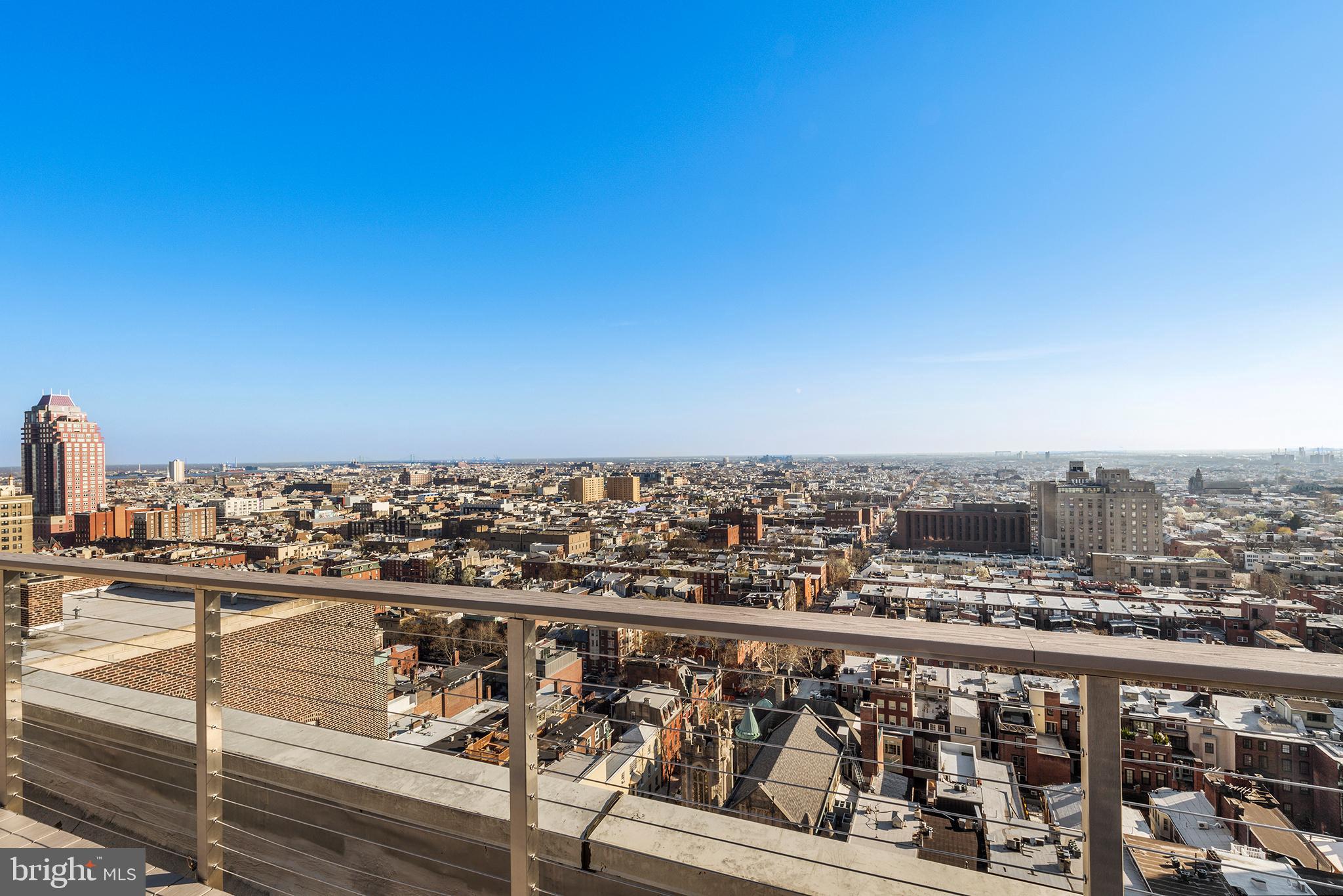 1810 Rittenhouse Square, Unit 1608 Philadelphia, PA 19103 - Photo 21 of 31 Common Roof Top
