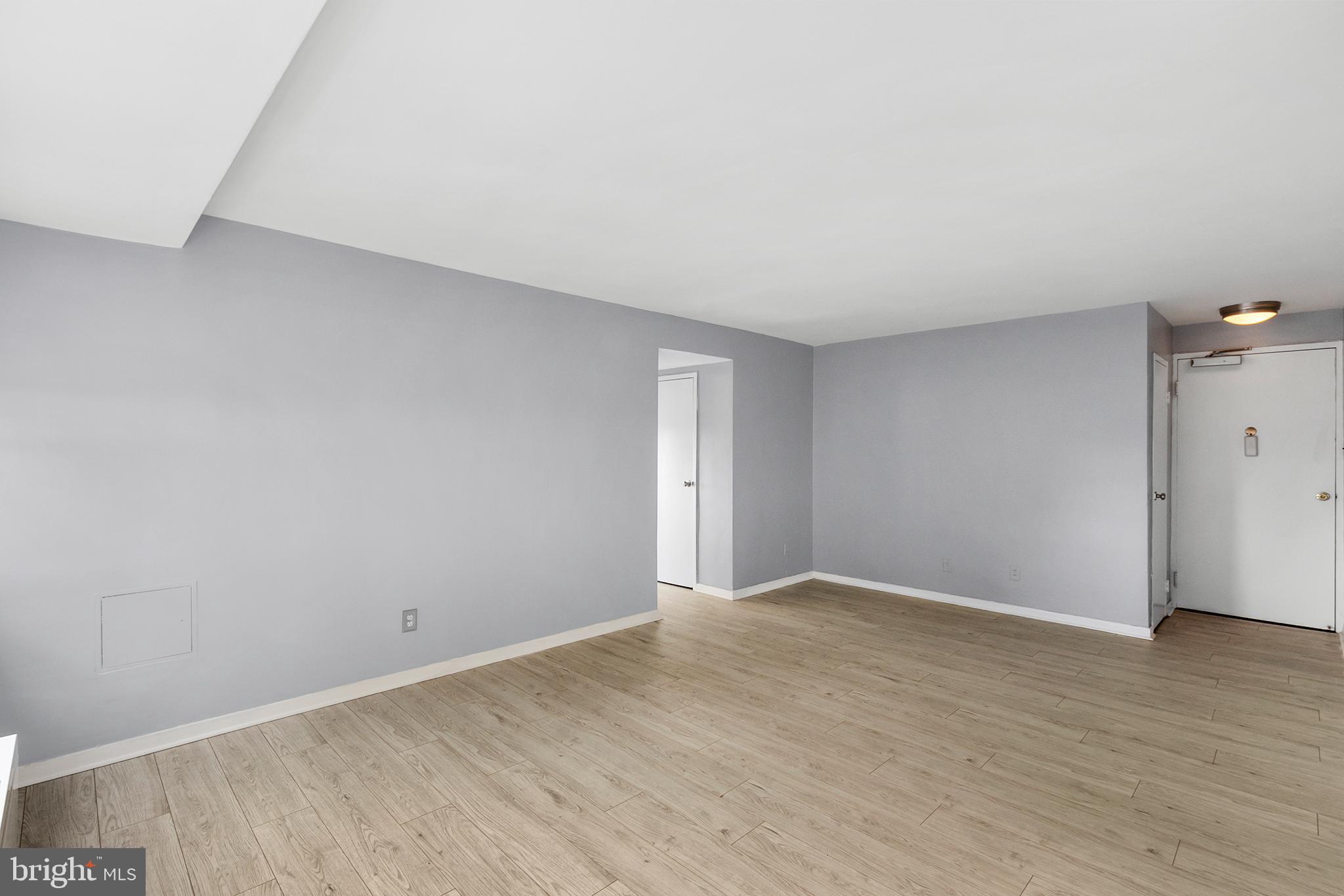 1810 Rittenhouse Square, Unit 1608 Philadelphia, PA 19103 - Photo 5 of 31