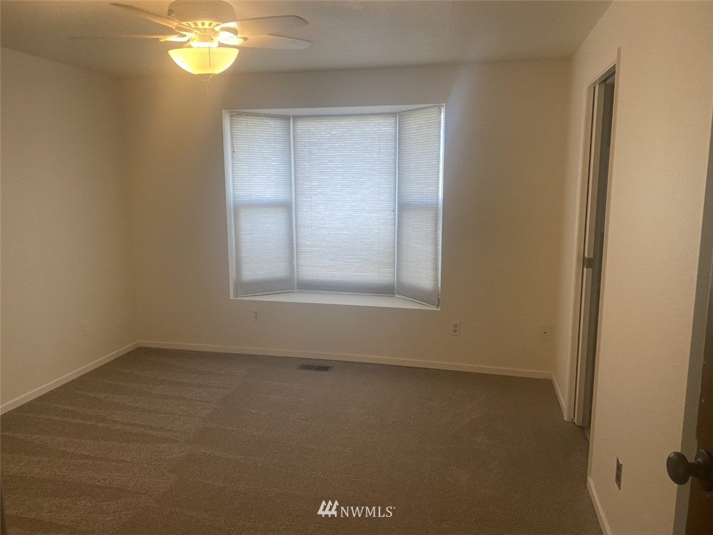 2708 Northeast 4th Court Renton, WA 98056 - Photo 15 of 18 Gallery Image 15
