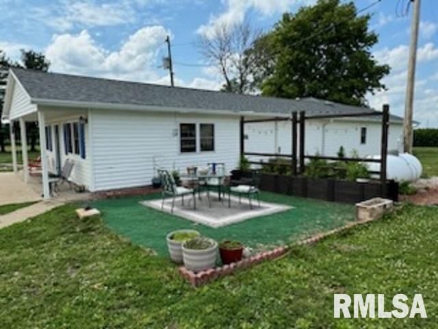 824 Bills Road Franklin, IL 62638 - Photo 3 of 44