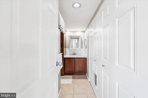 $455,000 | 2001 Hamilton Street, Unit 1205, Philadelphia, PA 19130