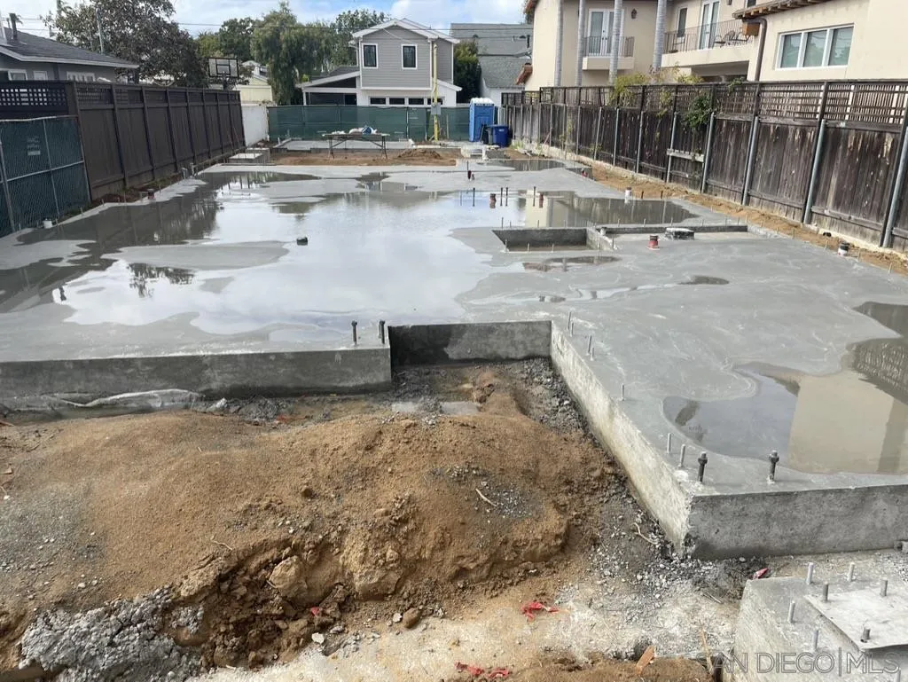 754 H Coronado, CA 92118 - Photo 2 of 6 a view of parking area