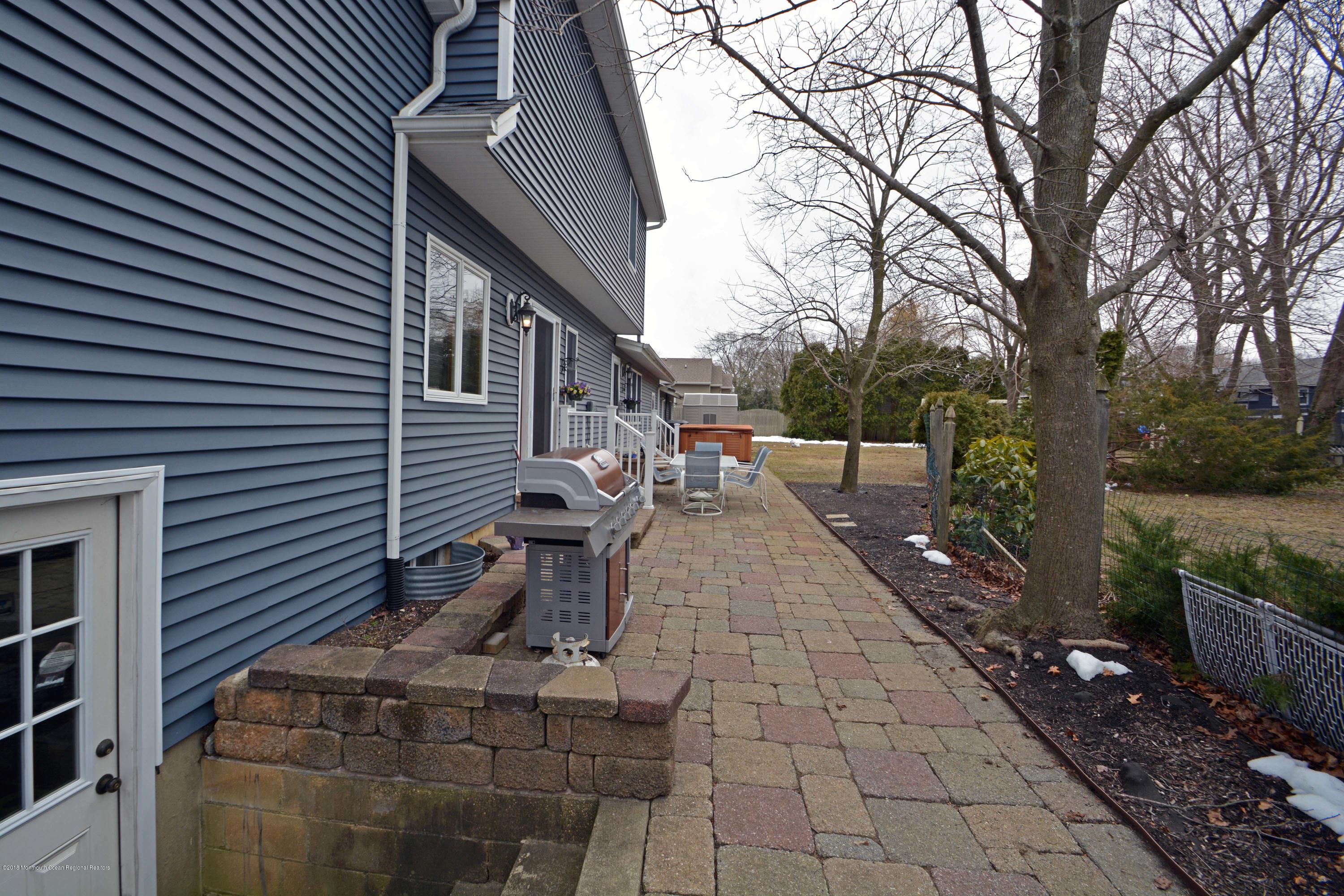 3728 River Road Point Pleasant, NJ 08742 - Photo 20 of 21 Rear