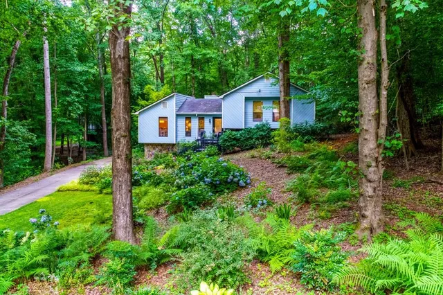 $440,000 | 706 Magnolia Way, Woodstock, GA 30188