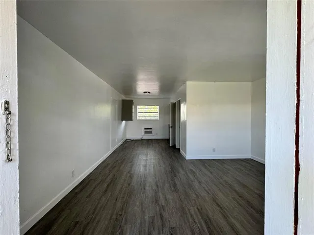 $1,400 | 1723 Moffett Street, Unit 12A, Hollywood, FL 33020