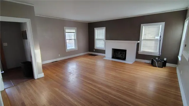 $214,000 | 909 State Street, Emporia, KS 66801