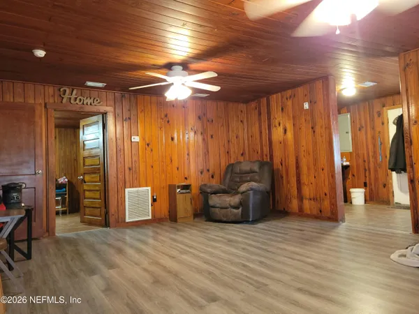 a view of a livingroom with furniture