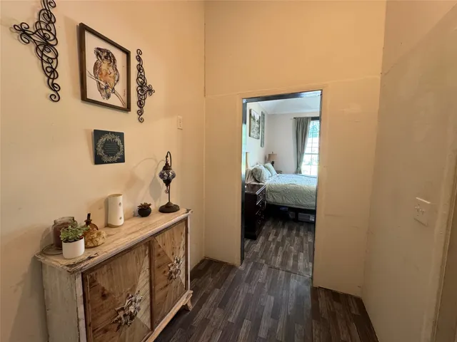 a en suite bathroom with a sink and a mirror