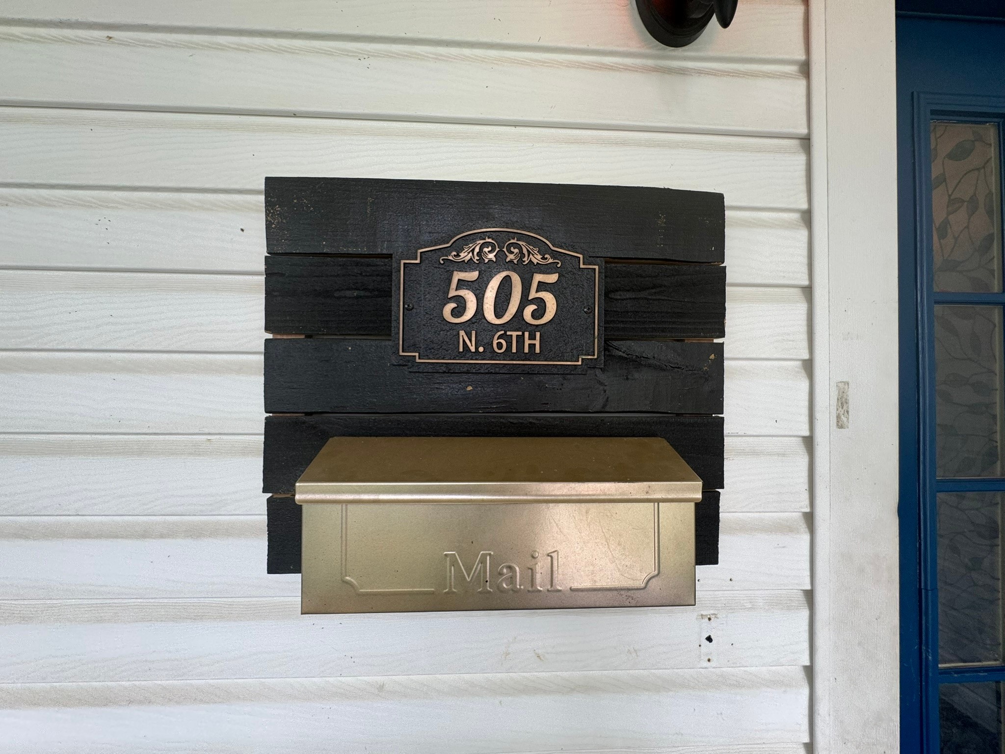 505 North 6th Street Silsbee, TX 77656 - Photo 5 of 35 a close view of utility room