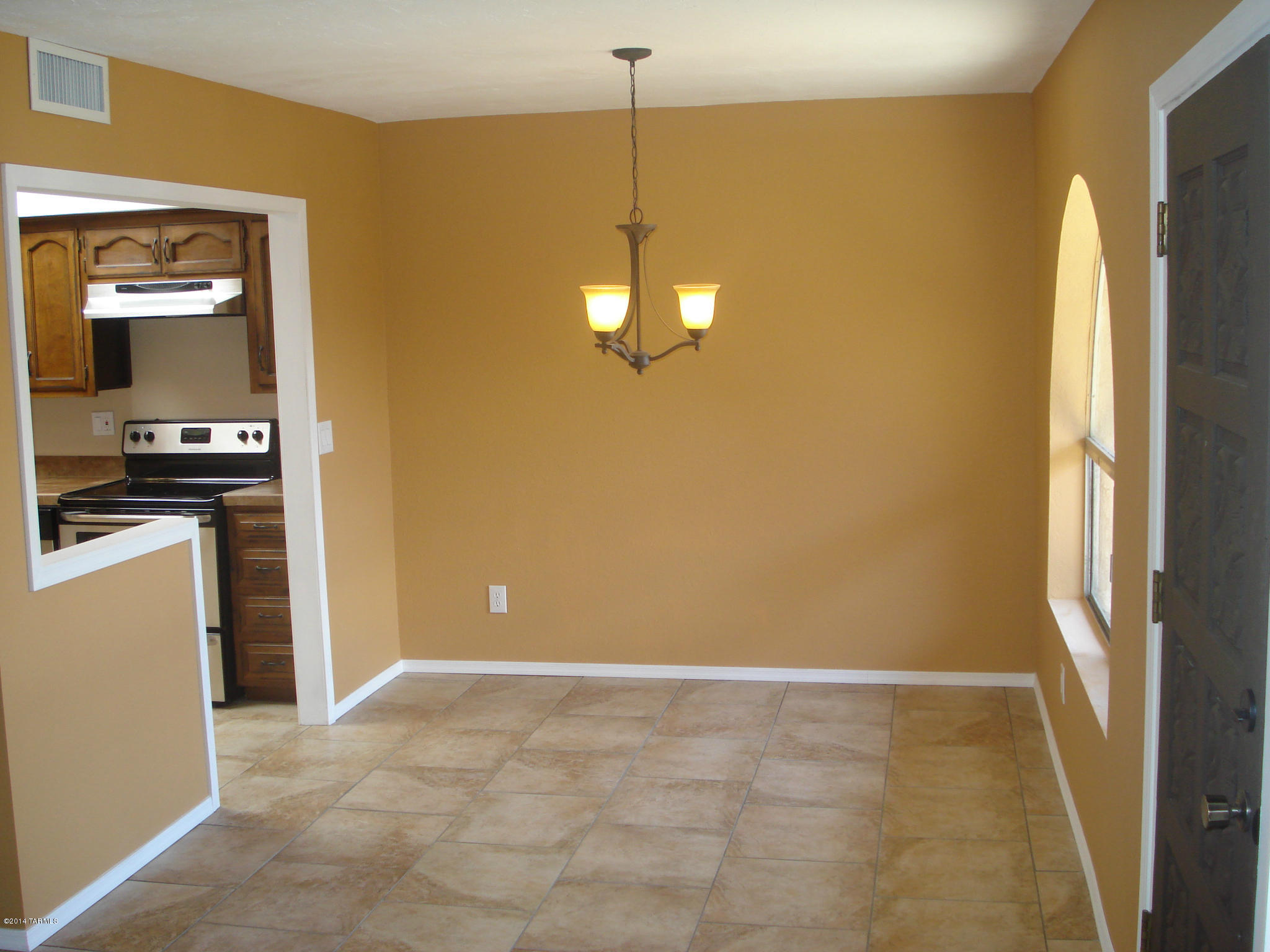 285 South Kolb (not Directly On Kolb Rd), Unit 11 Tucson, AZ 85710 - Photo 4 of 12
