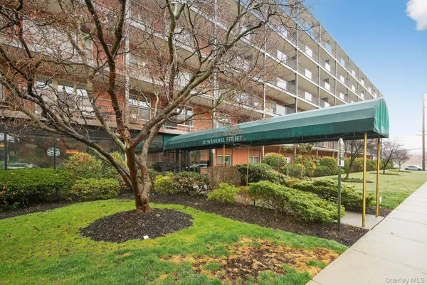 $329,900 | 20 Wendell Street, Unit B9, Hempstead, NY 11550