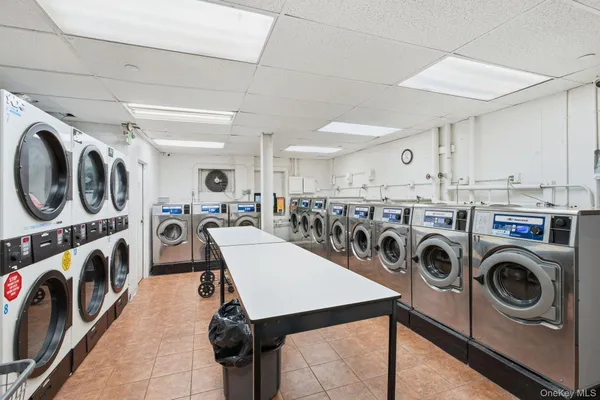 $329,900 | 20 Wendell Street, Unit B9, Hempstead, NY 11550