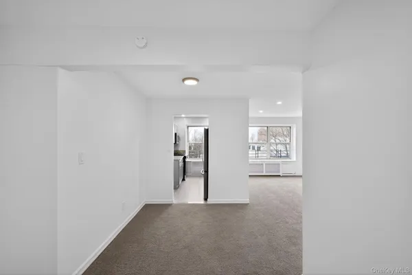 $329,900 | 20 Wendell Street, Unit B9, Hempstead, NY 11550