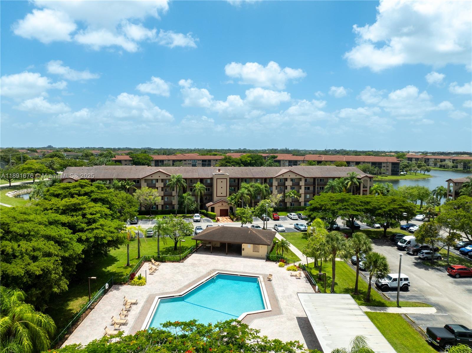 a view of a garden with lawn chairs