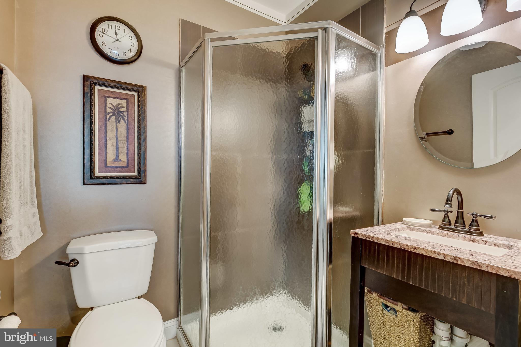 645 Aldershot Road Baltimore, MD 21229 - Photo 26 of 39 The primary bathroom has shower.
