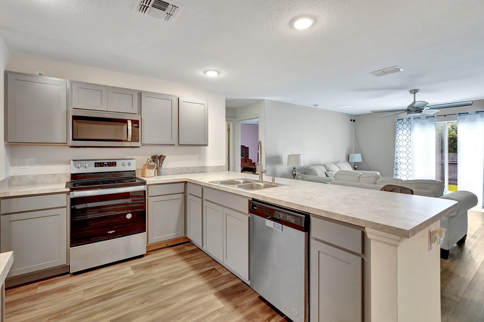 1558 Southwest Fresno Road Port St. Lucie, FL 34953 - Photo 11 of 39 13-web-or-mls-5P1A5912