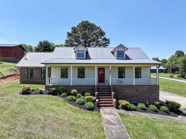 $425,000 | 275 West Hills Drive, Mosheim, TN 37818