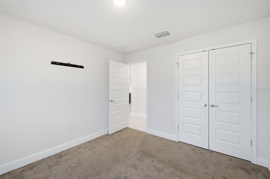 9144 Southeast 47th Court Road Ocala, FL 34480 - Photo 22 of 32 a view of an empty room