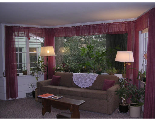 17 Jefferson Road Winchester, MA 01890 - Photo 2 of 6