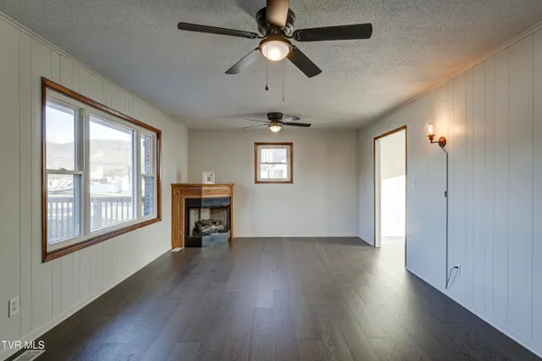 $299,900 | 538 Rock Creek Road, Erwin, TN 37650