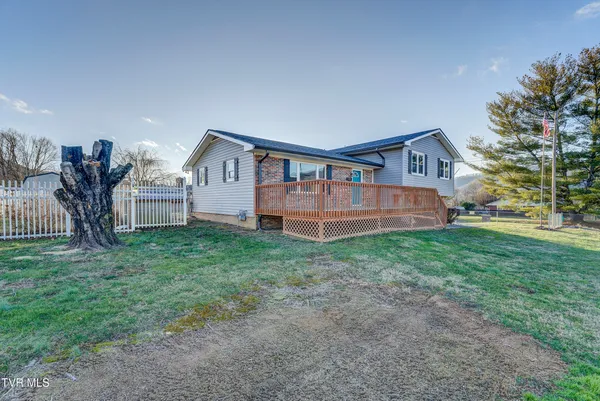 $299,900 | 538 Rock Creek Road, Erwin, TN 37650