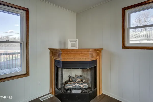 $299,900 | 538 Rock Creek Road, Erwin, TN 37650