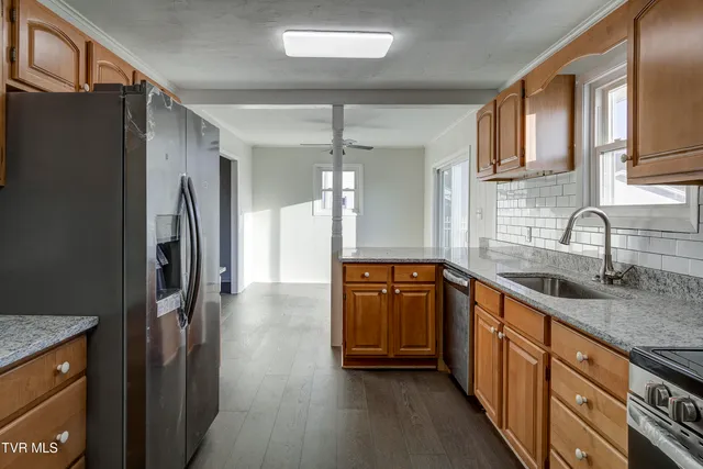 $329,000 | 538 Rock Creek Road, Erwin, TN 37650