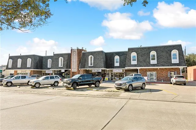 $2,500 | 3439 Kabel Drive, Unit 106, New Orleans, LA 70131