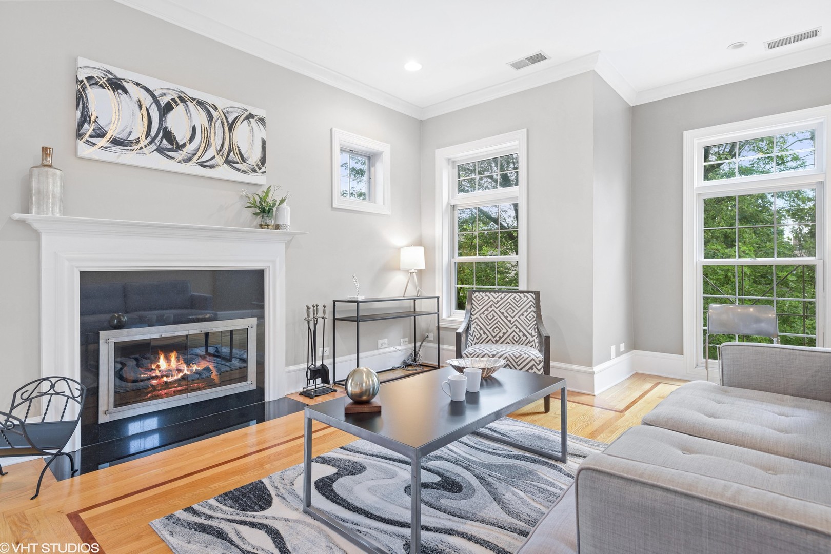 3824 North Greenview Avenue, Unit 3 Chicago, IL 60613 - Photo 3 of 38