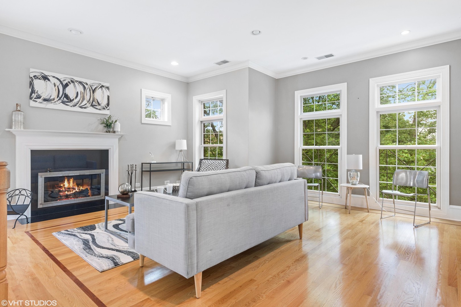 3824 North Greenview Avenue, Unit 3 Chicago, IL 60613 - Photo 4 of 38